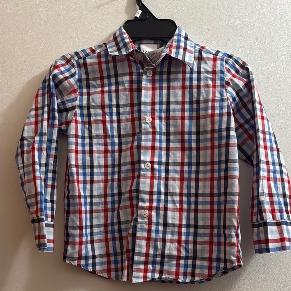 Izod Red Boy's sweater and shirt 5 - Picture 4 of 6